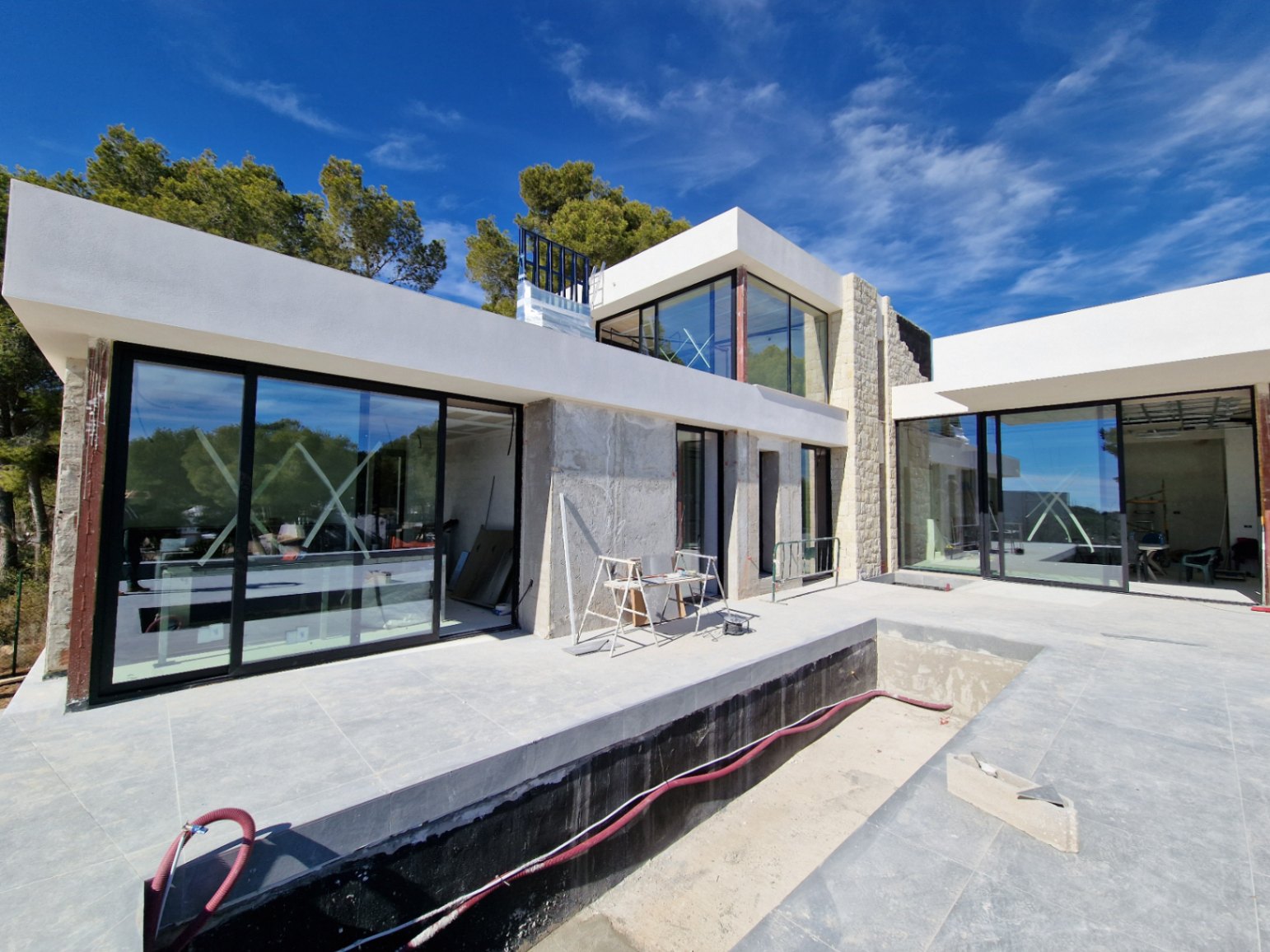 Moderne Neubauvilla zum Verkauf in Moraira